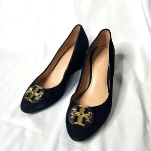 Tory Burch Elegant Black Women's Shoes with Gold Accent